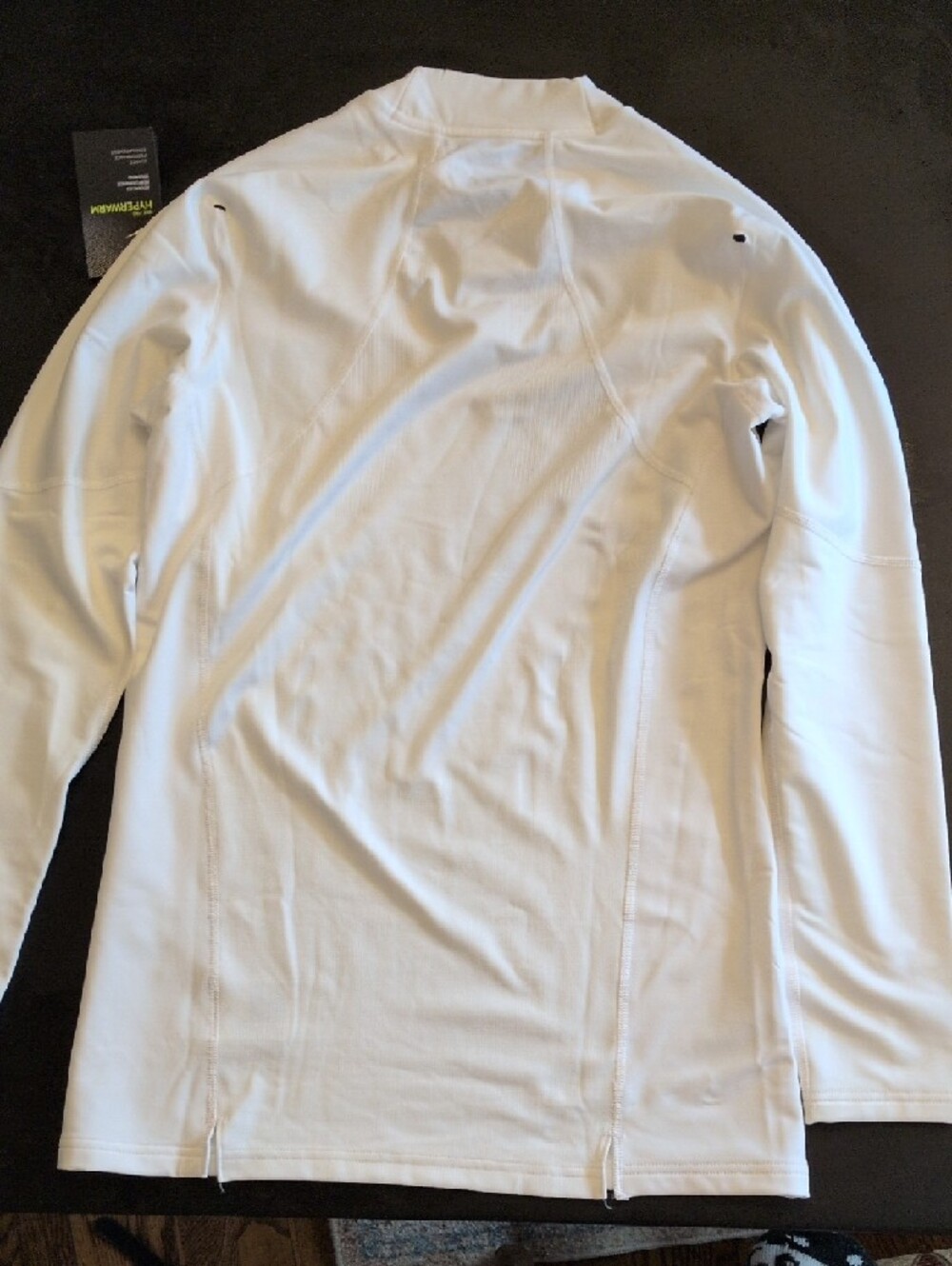 Nike Hyperwarm Compression Top - Picture 4 of 4